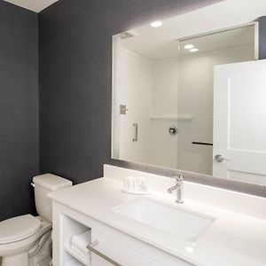 1 Bedroom Suite 2 Queen Sofa bed Corner room